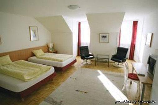 Zunfthaus Zu Wirthen Hotel โซโลทูร์น ห้อง รูปภาพ