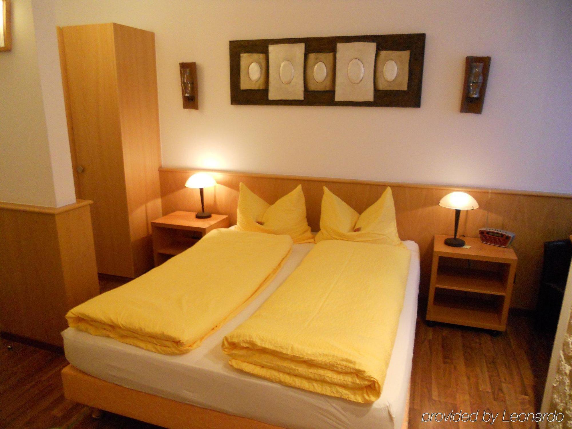 Zunfthaus Zu Wirthen Hotel โซโลทูร์น ภายนอก รูปภาพ